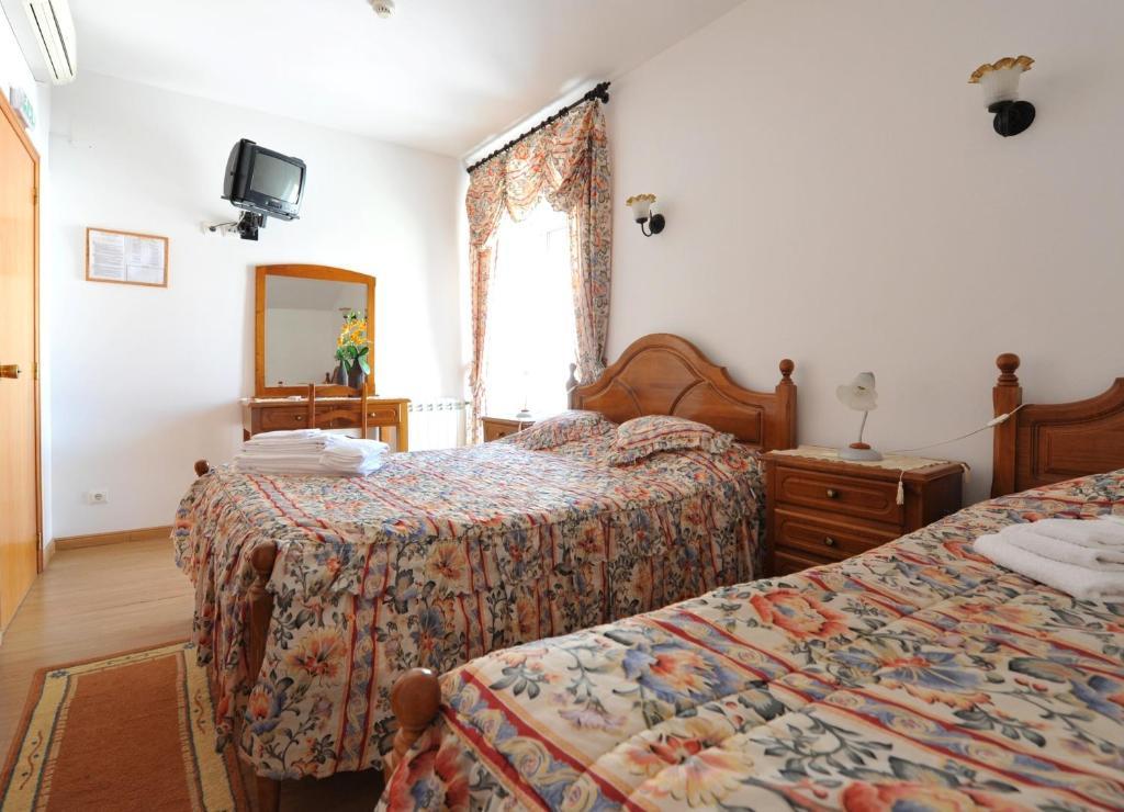 Hotel Aviz Figueira da Foz Værelse billede